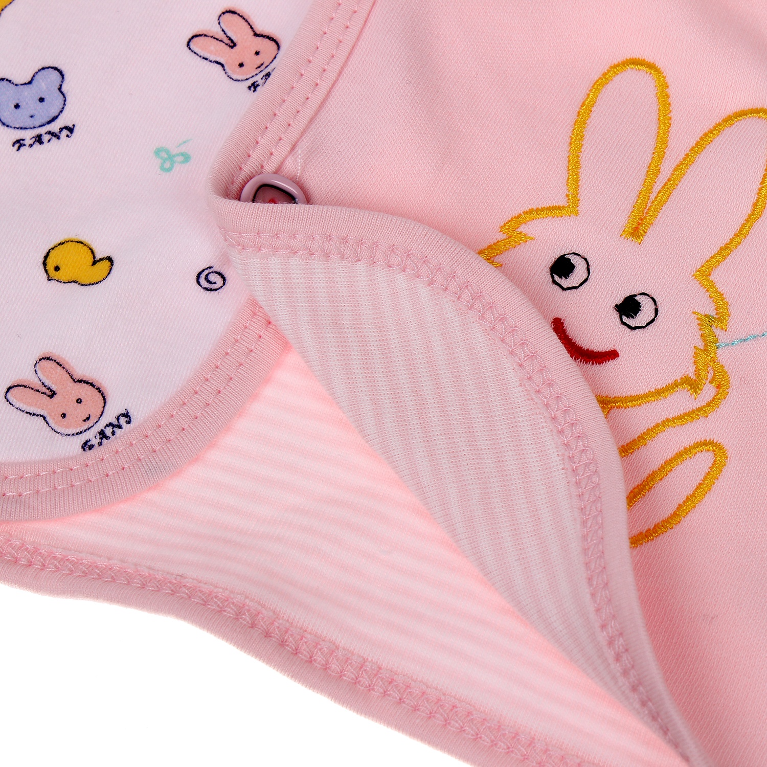 Áo Gile thêu hình thỏ Fany hình 4