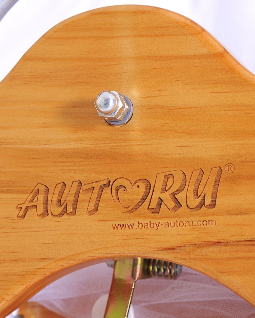 Nôi rung tự động Autoru 5 sao (màu gỗ) hình 3