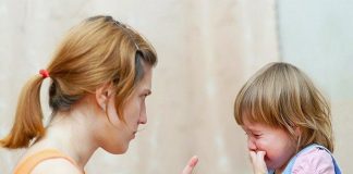 Những cách để dạy bé dưới 2 tuổi biết nghe lời