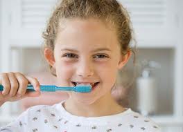 7 điều giúp bé bớt khó chịu khi mọc răng