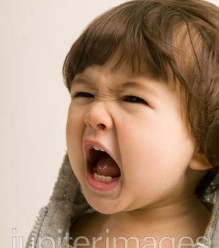 Chiều theo cảm xúc của con, bố mẹ có biết?