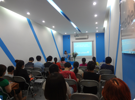 Hội nghị khách hàng 2013: "Khách hàng là số 1"