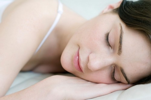 8 điều cần tránh trước khi đi ngủ để có sức khỏe tốt