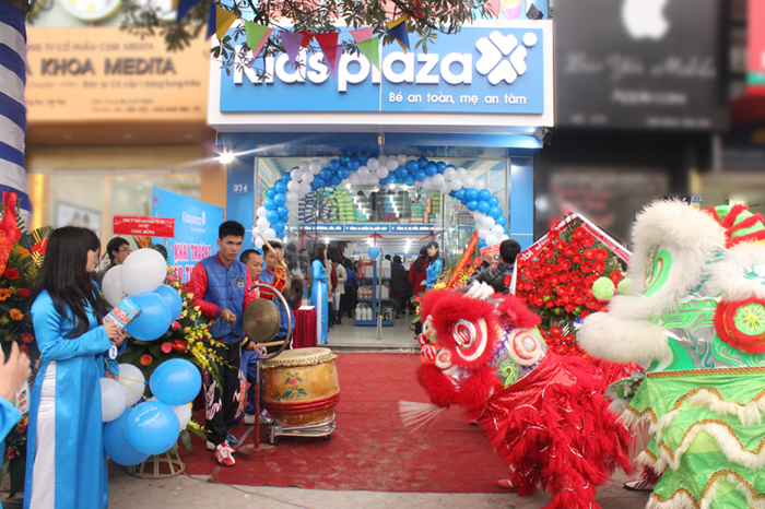 Thư cám ơn Quý khách hàng & Đối tác tham dự chương trình khai trương siêu thị số 8 Kids plaza Xã Đàn