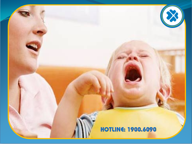 Trẻ bị nhiệt miệng: Xử trí nhanh kẻo hại!