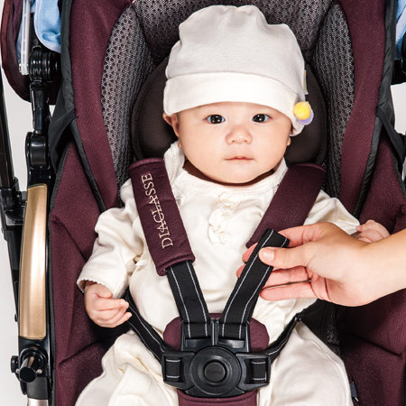 Mách mẹ kinh nghiệm hay chọn mua xe đẩy du lịch tốt cho bé cach-chon-mua-xe-day-du-lich-cho-be