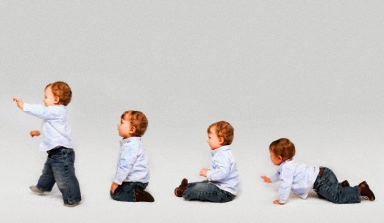 8 mốc phát triển quan trọng của trẻ sơ sinh mẹ nên biết