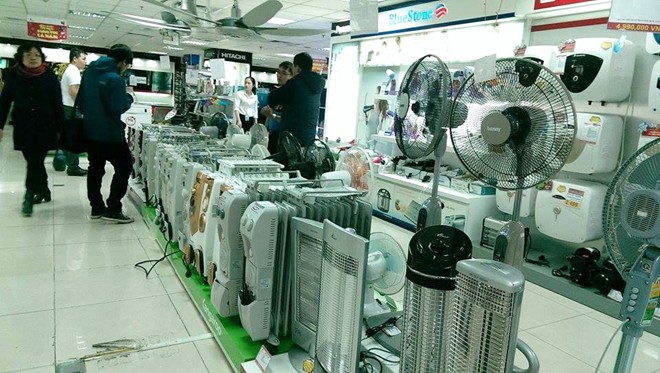 Nên lựa chọn quạt sưởi hay máy sưởi dầu?