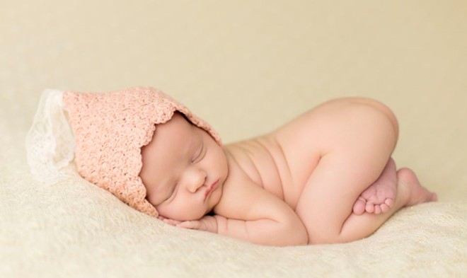 Kinh nghiệm dân gian và kiêng kị khi chăm sóc trẻ sơ sinh