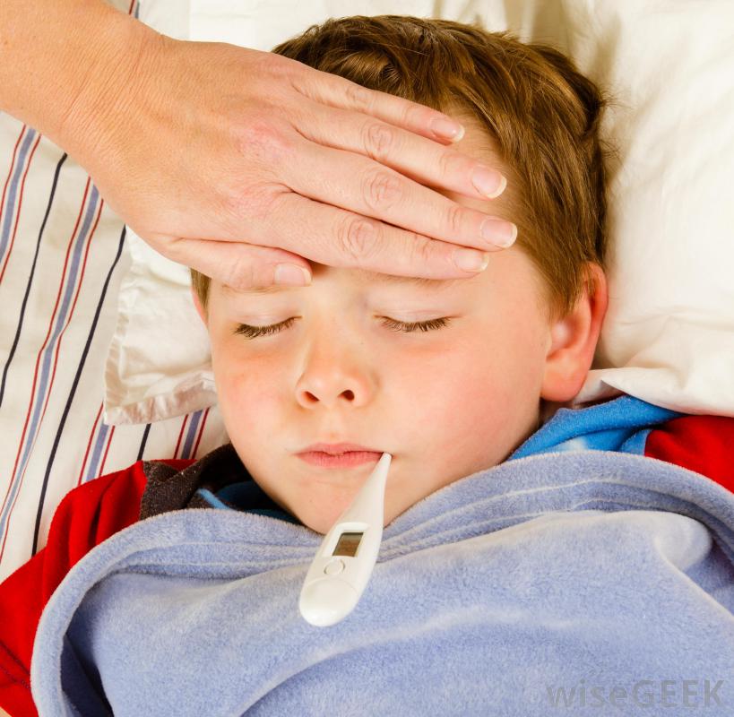 Tips hay giúp hạ nhiệt cực nhanh khi trẻ bị sốt cao