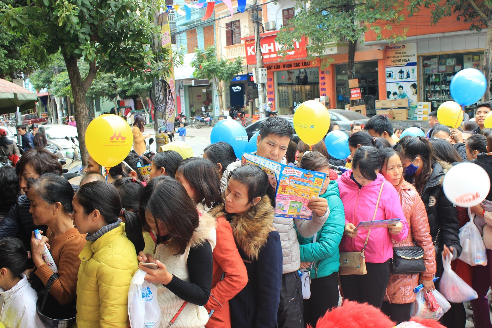 Hàng ngàn khách hàng tại Bắc Ninh ngỡ ngàng khi mua sắm chỉ với 1k tại Kids Plaza