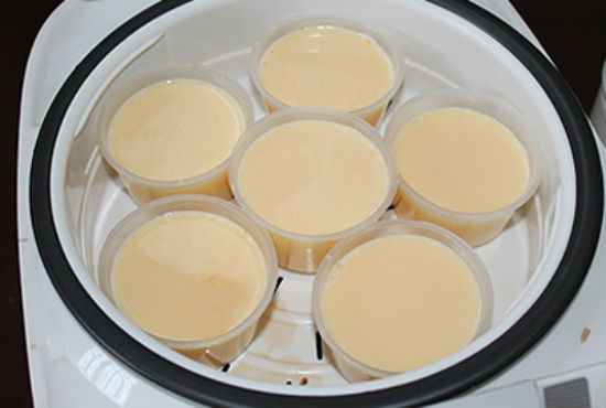 Cách hấp bánh Flan Caramel làm từ sữa Morinaga của Nhật cho bé