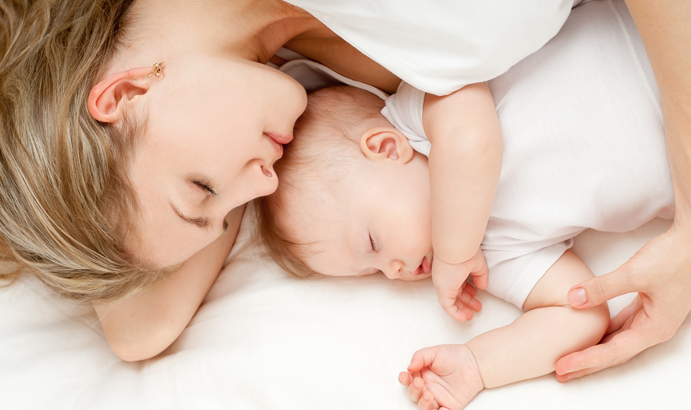 Những vitamin bà bầu cần bổ sung trong thai kỳ để con xinh