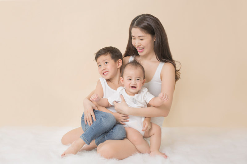 10 Cách Dạy Con Cực Hay Giúp Bé Ngoan Hơn Và Không Ghen Tỵ Với Em Nhỏ