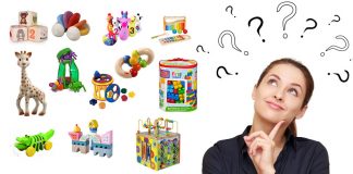 Hướng dẫn các mẹ mua đồ chơi giúp bé phát triển trí thông minh Chọn đồ chơi cho bé