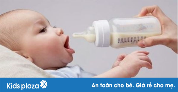7 sai lầm mẹ hay gặp phải khi pha sữa cho con