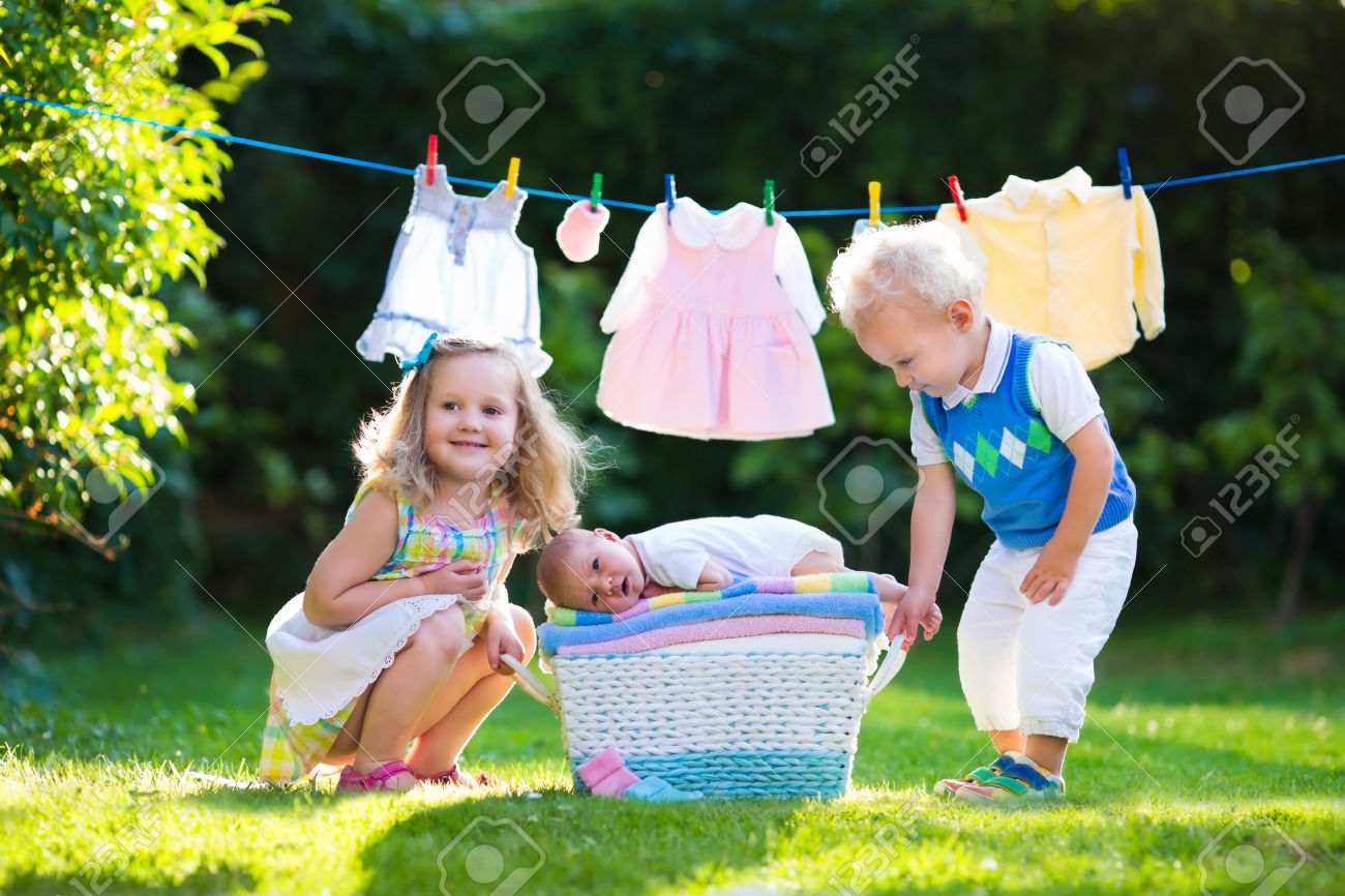 3 hãng nước giặt an toàn cho bé giá bình dân