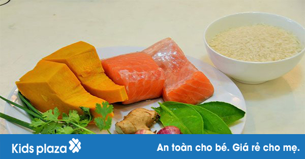 Cách nấu cá hồi cho bé ăn dặm ngon mê ly – bé hết ý