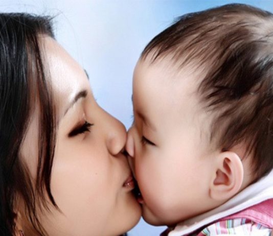 Káº¿t quáº£ hÃ¬nh áº£nh cho hÃ´n mÃ´i bÃ© sÆ¡ sinh