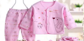 Mẹo chọn mua đồ sơ sinh cho bé gái
