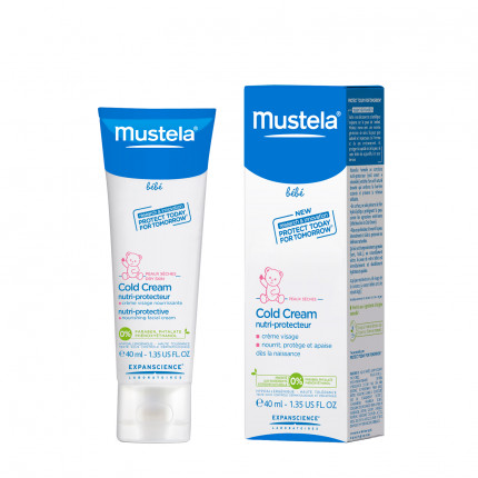 kem chống nứt nẻ mustela
