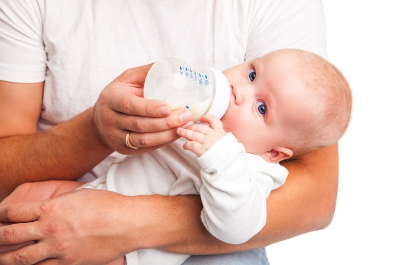 sữa em bé sơ sinh