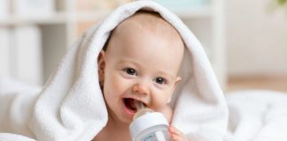 Điểm danh 5 loại sữa bột cho bé bị táo bón tốt nhất bổ sung sữa cho trẻ táo bón