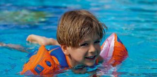 Tổng hợp các loại phao tay tập bơi đẹp và an toàn cho bé Phao tay tập bơi cho bé