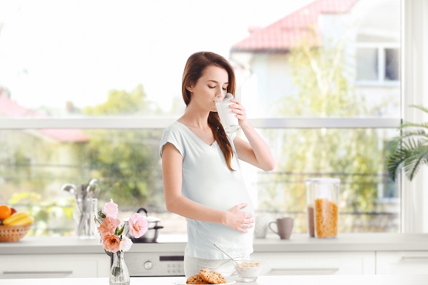 Sữa dành cho bà bầu Frisomum Gold