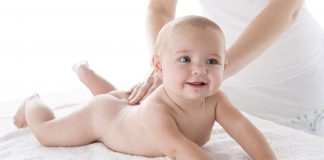 Có nên dùng kem dưỡng da cho trẻ sơ sinh hay không?