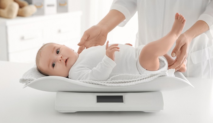 Chọn bỉm cho bé theo độ tuổi và cân nặng