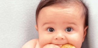 Mách mẹ cách làm bánh cho bé ăn dặm cực kì đơn giản