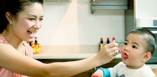 Nước mắm cho trẻ ăn dặm loại nào tốt?