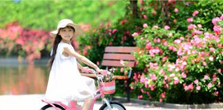 Mẹ có nên mua xe đạp 3 bánh cho bé? Kinh nghiệm mua xe 3 bánh cho bé