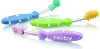 Hướng dẫn cách chọn bàn chải đánh răng bé dưới 1 tuổi chọn bàn chải đánh răng cho bé