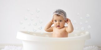 Kinh nghiệm chọn mua chậu tắm cho bé chi tiết nhất