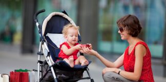 Các mẫu xe đẩy cho bé giá 450k mẹ nên mua loại nào cho bé ?