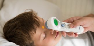 Hướng dẫn mẹ cách sử dụng nhiệt kế Omron chính xác nhất