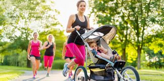 Mách mẹ có nên mua xe đẩy trẻ em cũ hay không?