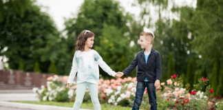 Hướng dẫn cách đi xe cân bằng cho bé chi tiết nhất