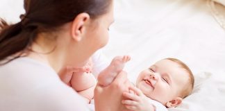 Đóng bỉm cho trẻ sơ sinh có tốt không ? Đóng bỉm cho trẻ sơ sinh có tốt không