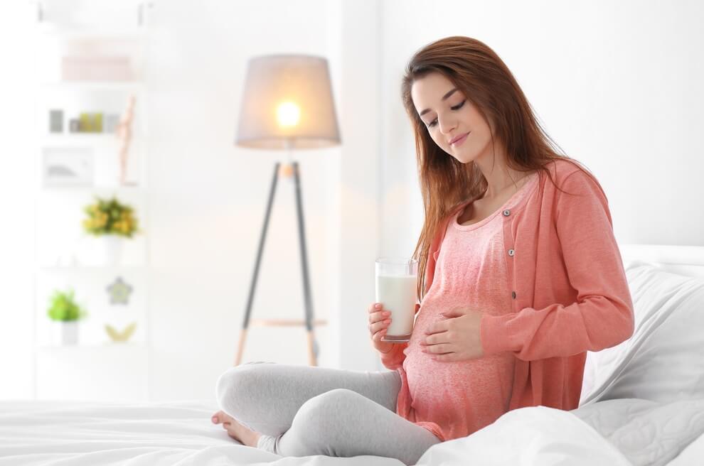 Bật Mí Thời Điểm Phù Hợp Để Uống Sữa Bầu