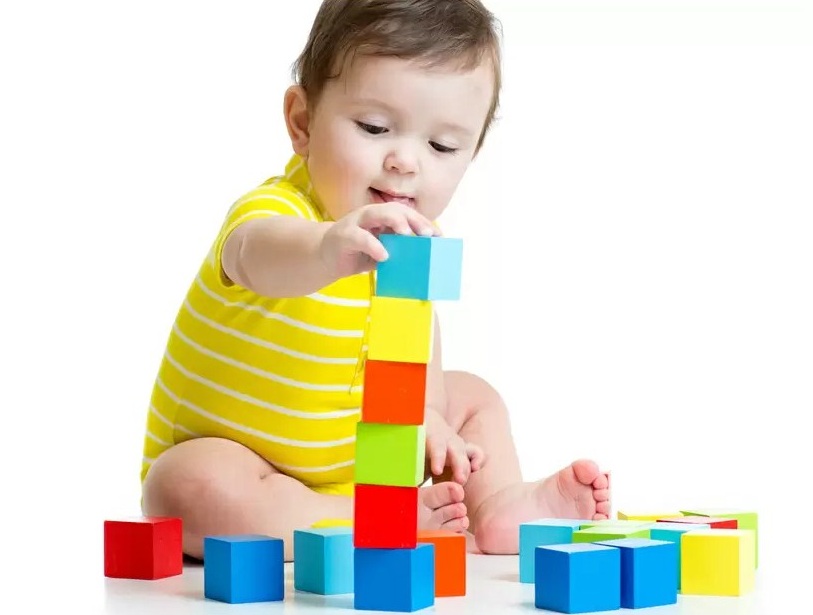 Các trò chơi cho bé 1-2 tuổi