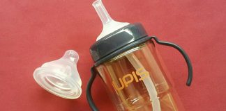 Vì sao bình sữa Hàn Quốc Upis ghi điểm tuyệt đối với các bà mẹ? Bình sữa Hàn Quốc Upis