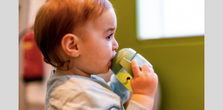 Điểm danh top 6 bình tập uống nước chống sặc cho bé tốt nhất binh-tap-uong-nuoc-chong-sac