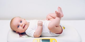 Gợi ý sữa Aptamil cho bé nhẹ cân cần tăng cân hiệu quả