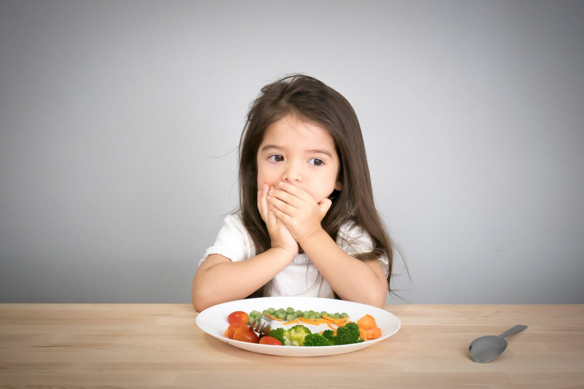 Các giai đoạn biếng ăn sinh lý ở trẻ và giải pháp -