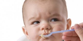 Mách mẹ 03 loại hoa quả ăn dặm cho bé trên 06 tháng tuổi cực tốt