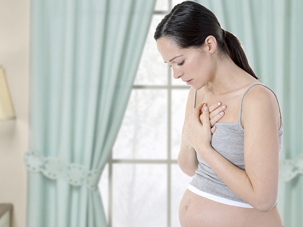 Khó thở gây khó chịu cuối thai kì