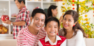 Bật mí bí quyết chăm sóc sức khỏe cho bé trong những ngày Tết